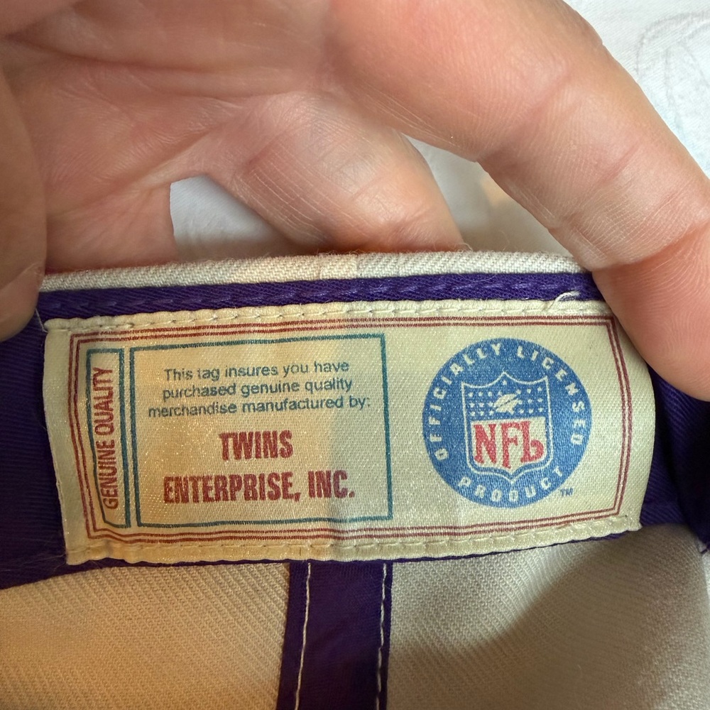 Adjustable Minnesota Vikings cap in beige - Picture 5 of 5